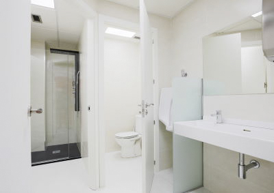 baños adaptados educa más